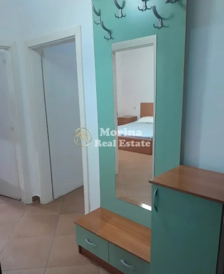 Tirane, jepet me qera apartament 1+1 Kati 3, 73 m² 380 € (Fresku)