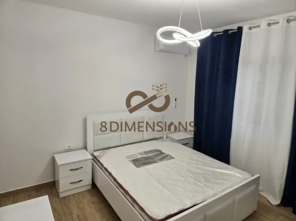 Tirane, jepet me qera apartament 1+1+Ballkon Kati 2, 75 m² 500 € (don bosko)