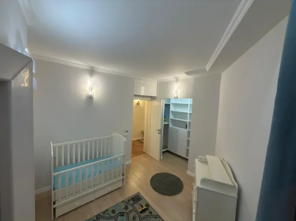 SUPER OKAZION, Jepet me Qira/Shitet apartament Kati 1 Banim, 110 m² 850 €/ 2350€ m2