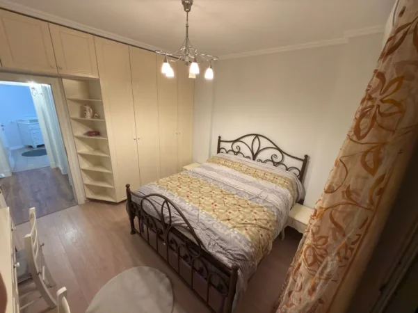 SUPER OKAZION, Jepet me Qira/Shitet apartament Kati 1 Banim, 110 m² 850 €/ 2350€ m2