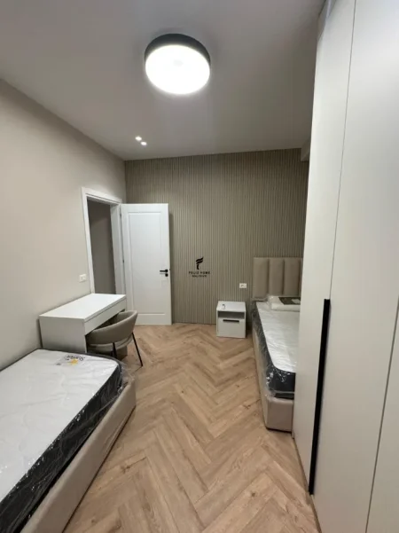 Tirane, jepet me qera apartament 2+1 Kati 6, 120 m² 1.800 € (RRUGA E KAVAJES)