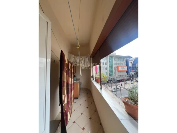 Durres, jepet me qera apartament 2+1 Kati 4, 78 m² 400 € 