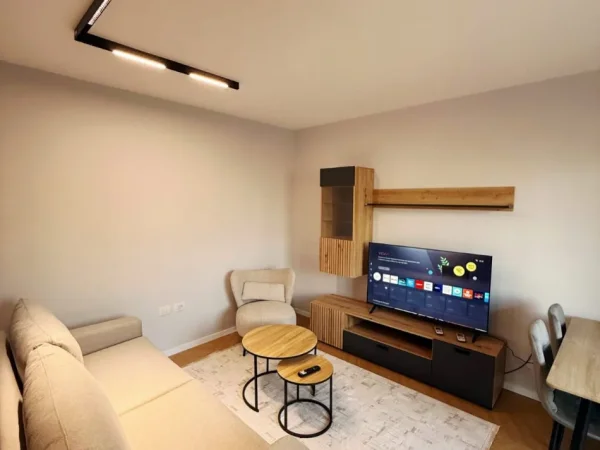 Tirane, shitet apartament 1+1 , 53 m² 143.000 € 