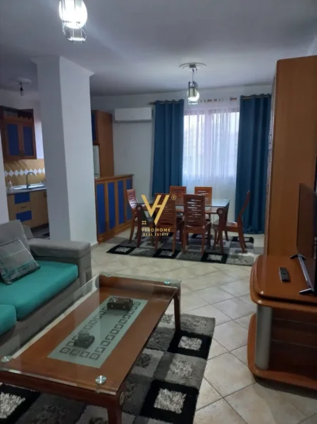 Tirane, jepet me qera apartament 1+1+Ballkon Kati 4, 70 m² 520 € (IRFAN TOMINI)