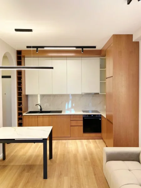 Tirane, shitet apartament 1+1 , 60 m² 165.000 € 