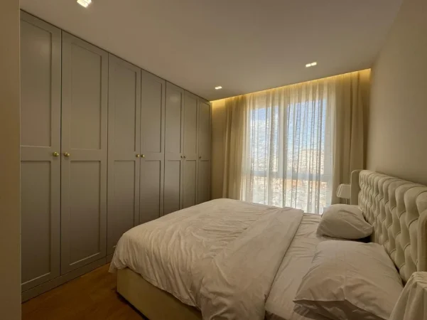 jepet me qera apartament 2+1+2  Kati 7, 96 m² 1.200 € (Prane 21 Dhjetorit)