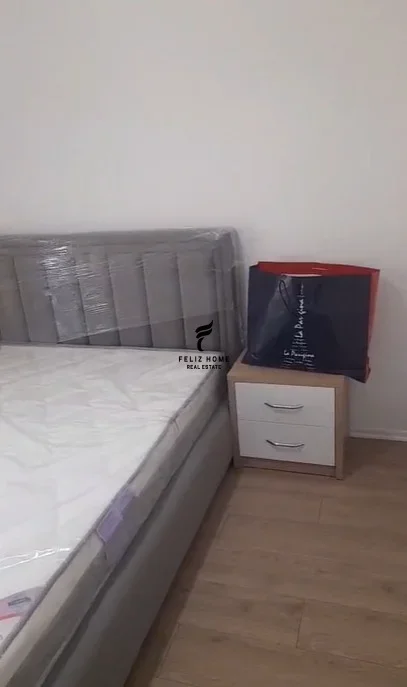 Tirane, jepet me qera apartament 1+1 Kati 2, 65 m² 470 € (YZBERISHT)