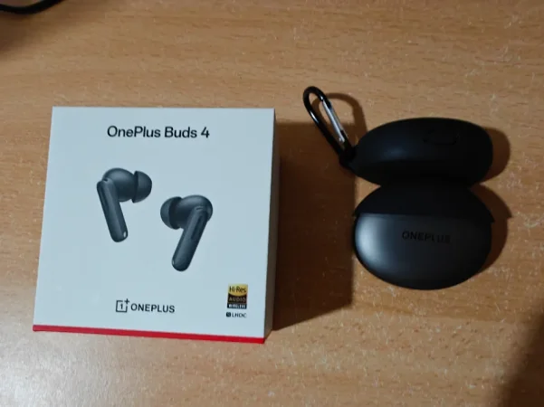 Tirane, shes Headset OnePlus Buds 4(si te reja)