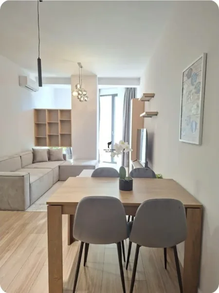 Tirane, jepet me qera apartament 1+1 Kati 1, 70 m² 900 € (MINE PEZA)