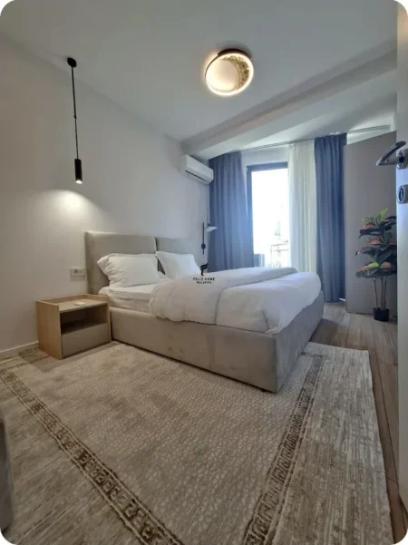Tirane, jepet me qera apartament 1+1 Kati 1, 70 m² 900 € (MINE PEZA)