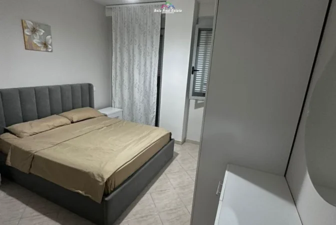 Tirane, jepet me qera apartament 1+1+Ballkon Kati 5, 65 m² 605 € (rruga e kavajes)
