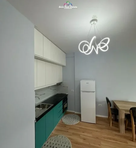 Tirane, jepet me qera apartament 2+1 Kati 7, 75 m² 625 € (5 maji)