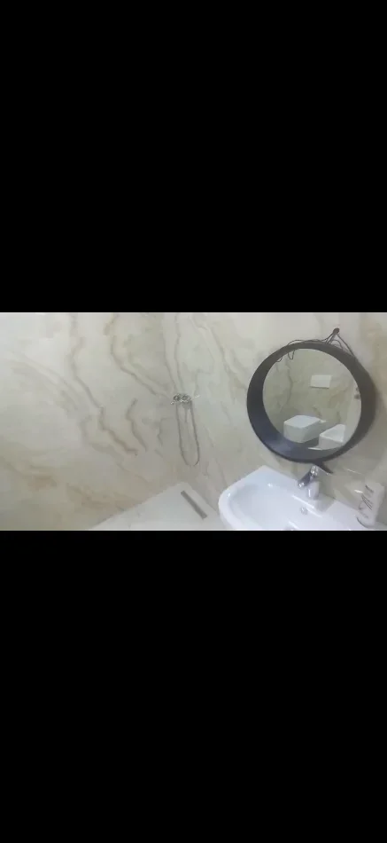 Tirane, jepet me qera apartament 1+1+Ballkon Kati 3, 70 m² 300 € (Apartament 1+1 Per Qera Astir Vila L2)