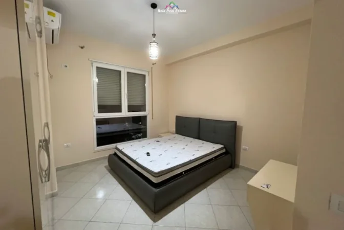 Tirane, jepet me qera apartament 1+1 Kati 6, 100 m² 670 € (Rruga Shefqet Musaraj)
