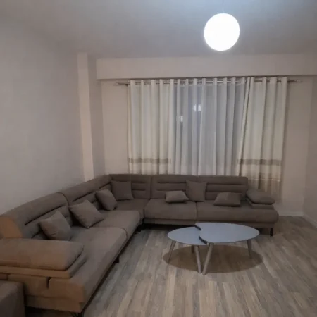 Tirane, jepet me qera apartament 1+1+Ballkon , 70 m² 50,000 ALL (Astir, prane Urban Gate)