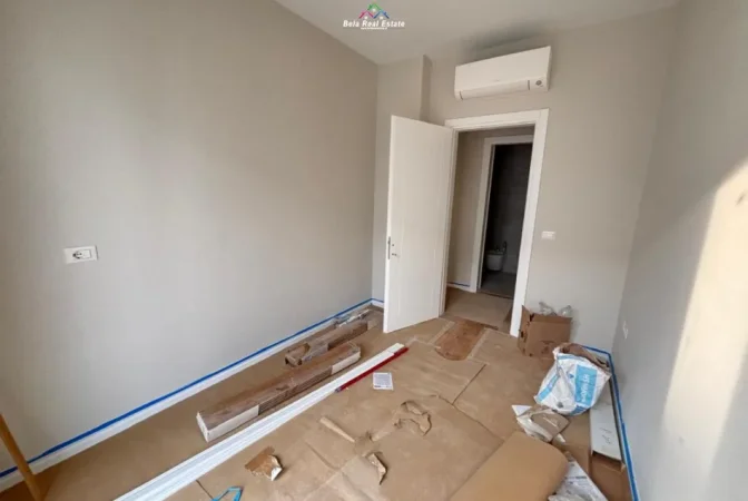 Tirane, jepet me qera zyre Kati 5, 100 m² 1.040 € (Rruga Anton Lufi)