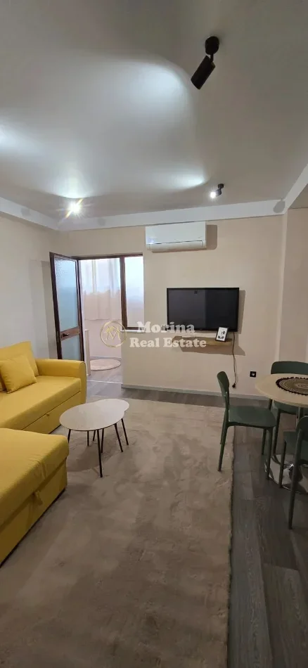 Tirane, jepet me qera apartament 1+1 Kati 1, 65 m² 490 € (Rruga e Durresit)