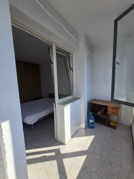 Tirane, shitet apartament 1+1 Kati 5, 52 m² 112.000 € (Kryqezimi i Brrylit)