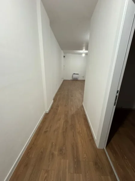 Tirane, shitet apartament 2+1+Ballkon Kati 6, 94 m² 280.000 € (PRANE SPITALIT GJERMAN)