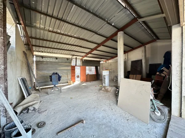 Shqiperi, jepet me qera nga Pronari, pa-komision magazine Kati 0, 100 m² 600 € (Rruga Dritan Hoxha)