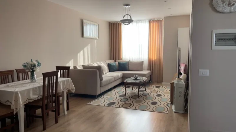 Jepet me qira apartament 1+1 në Astir, në rrugën M.Maruli, pranë Bar Oslo (Artisti)
