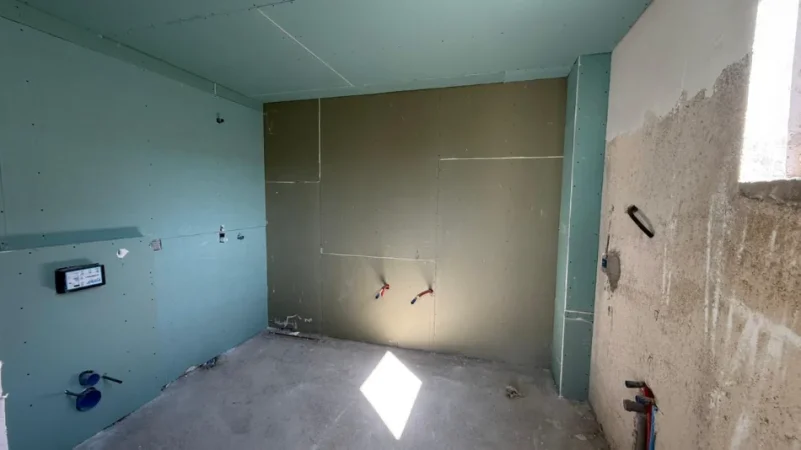 Tirane, shitet Vile 2 Katshe , 900 m² 750.000 € 