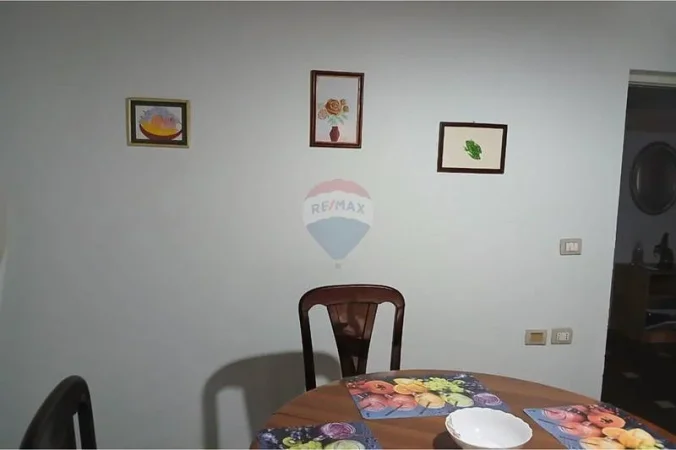 Tirane, jepet me qera apartament , 120 m² 700 € 