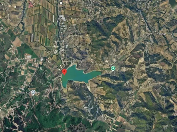 Tirane, shitet toke , 6.000 m² (Yrshek)