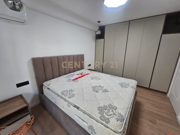 Tirane, jepet me qera apartament 1+1 Kati 1, 50 m² 600 € 