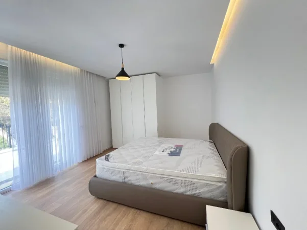 Tirane, shitet Vile , 269 m² 695.000 € 