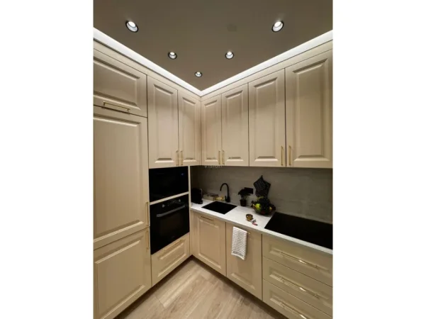 Shkoder, shitet apartament 2+1+Ballkon Kati 3, 69 m² 125.000 € (prane spitalit)