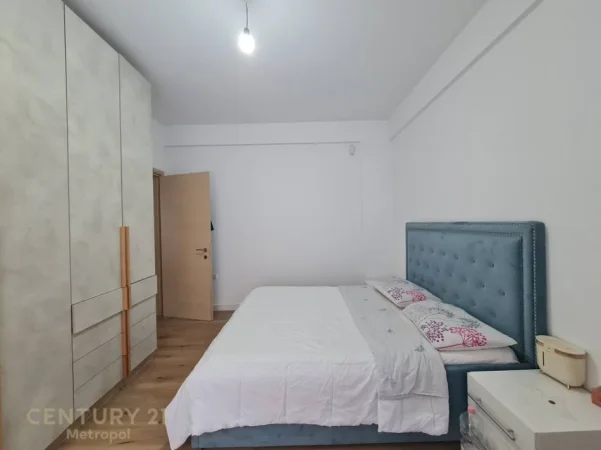 Tirane, shitet apartament 1+1 , 68 m² 107.000 € (pranë Xhamisë së Kopshtit Botanik)