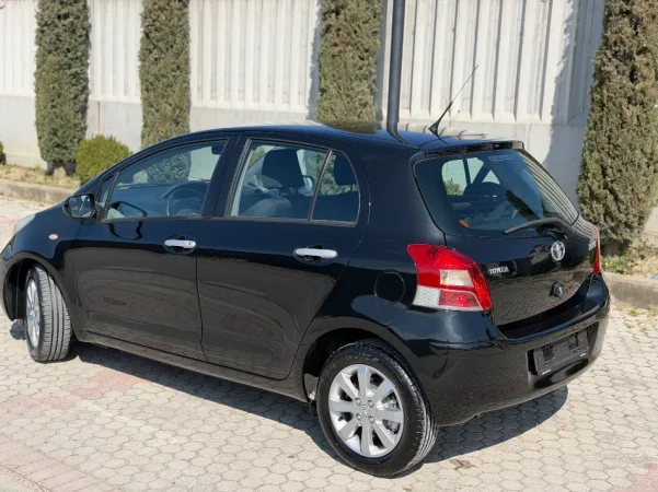 TOYOTA YARIS 1.4 NAFTE D4D 👉 2011 👈 kambio MANUALE 4.800 €