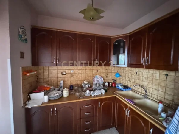 Shkoder, shitet apartament 2+1 Kati 5, 70 m² 55.000 € (prane varrezave katolike shkoder)
