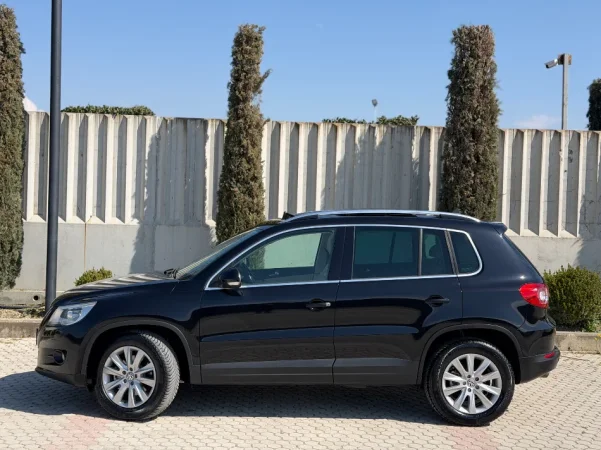 VOLKSWAGEN TIGUAN 2.0 NAFTE 👉 2009 👈 AUTOMATIKE - FULL PANORAMA 8.200 €