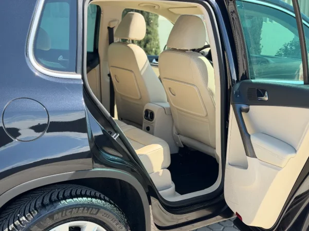 VOLKSWAGEN TIGUAN 2.0 NAFTE 👉 2009 👈 AUTOMATIKE - FULL PANORAMA 8.200 €