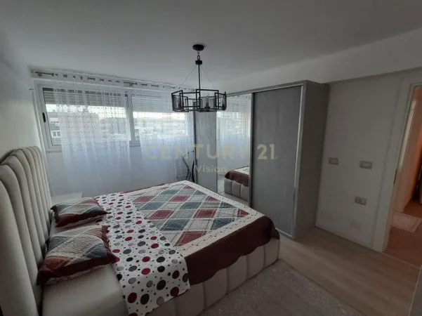 Shkoder, shitet apartament 2+1 Kati 5, 72 m² 73.000 € (prane shkolles ndoc mazi)