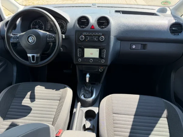 VOLKSWAGEN CADDY 1.6 NAFTE 👉 2016 👈 AUTOMATIKE - Verison TEAM 9.200 €