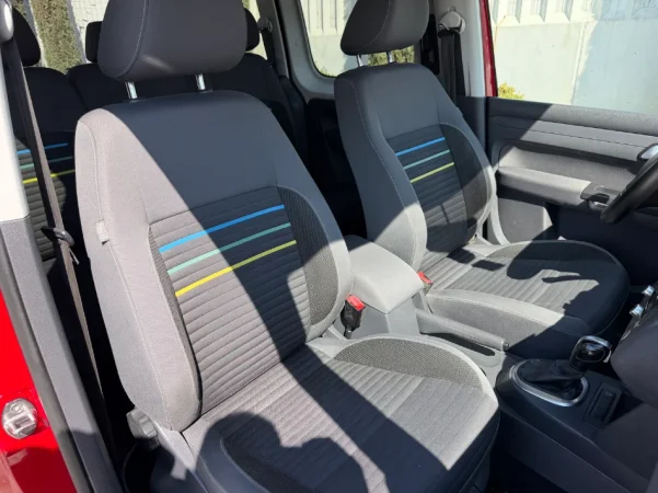 VOLKSWAGEN CADDY 1.6 NAFTE 👉 2016 👈 AUTOMATIKE - Verison TEAM 9.200 €