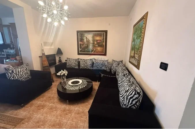 Tirane, shitet apartament , 107 m² 145.665 € (Blloku I Vilave, Tiranë)