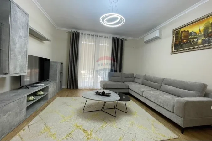 Tirane, jepet me qera apartament , 115 m² 800 € 