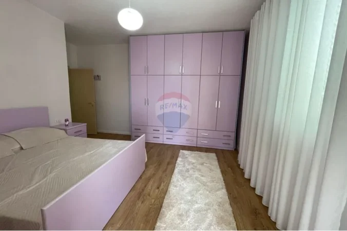 Tirane, jepet me qera apartament , 115 m² 800 € 