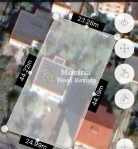 Tirane, shitet truall , 1.000 m² 765.000 € (Fresku)