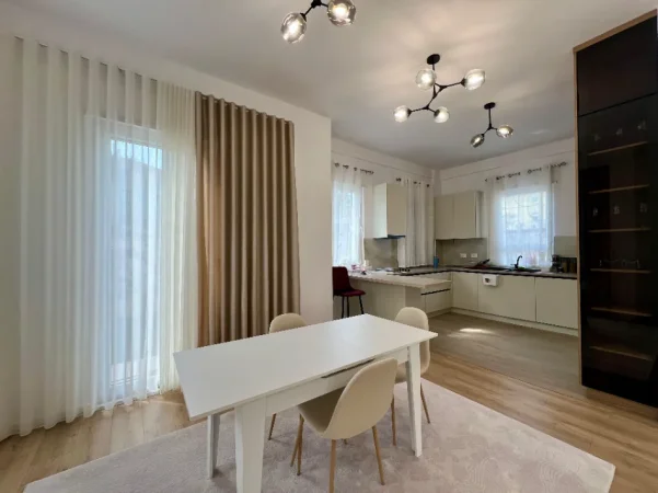 Tirane, jepet me qera Vile 3 Katshe Kati 0, 550 m² 2.500 € (Mjull Bathore)