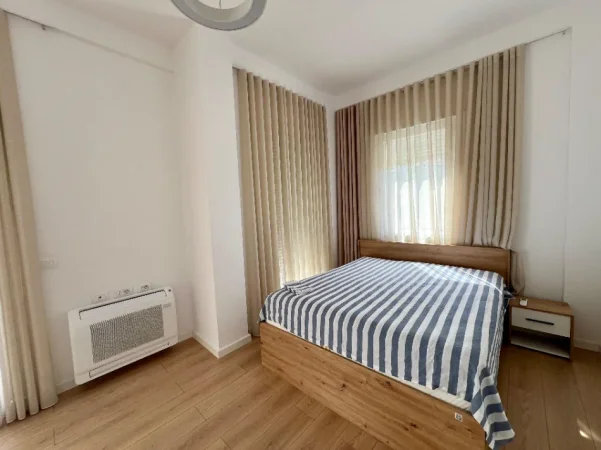 Tirane, jepet me qera Vile 3 Katshe Kati 0, 550 m² 2.500 € (Mjull Bathore)