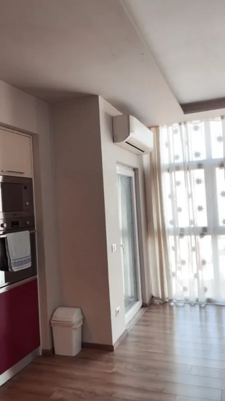 Tirane, jepet me qera apartament 2+1 Kati 6, 100 m² 500 € 