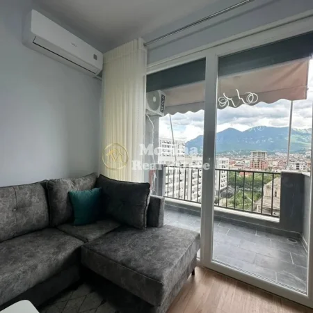 Tirane, jepet me qera apartament 2+1 Kati 7, 90 m² 600 € (5 Maji)