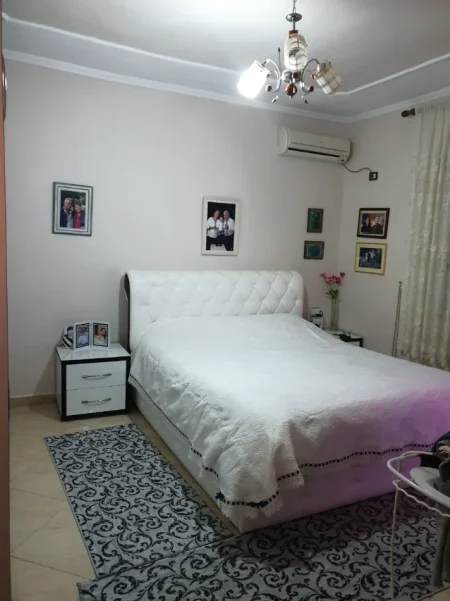 Tirane, jepet me qera apartament 1+1 Kati 5, 70 m² 450 € (Rruga e Dibres / 5 Maji)