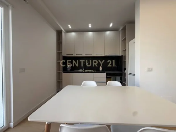 Tirane, shitet apartament 2+1 Kati 2, 91 m² 140.000 € 