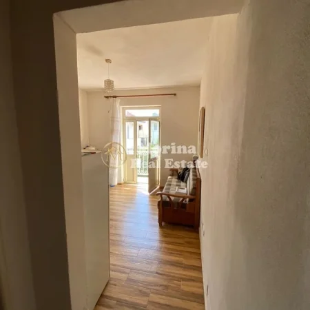 Tirane, jepet me qera shtepi 1+1 Kati 2, 60 m² 320 € (Qytet Studenti)